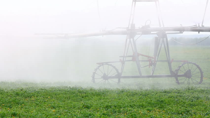 automatic irrigation of agriculture field