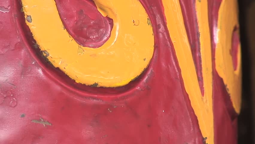 Zoom-Out: Tibetan Mantra Wheel Spinning