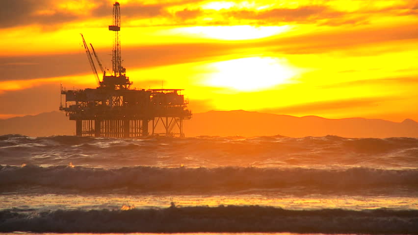 Deep sea oil drilling platform
