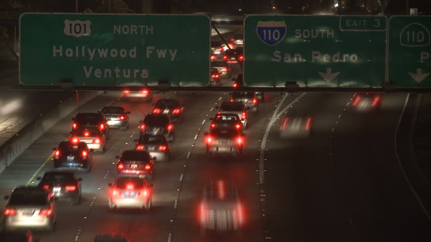 Time Lapse of Traffic on the 101 Freeway at Night  Los Angeles - April 2012