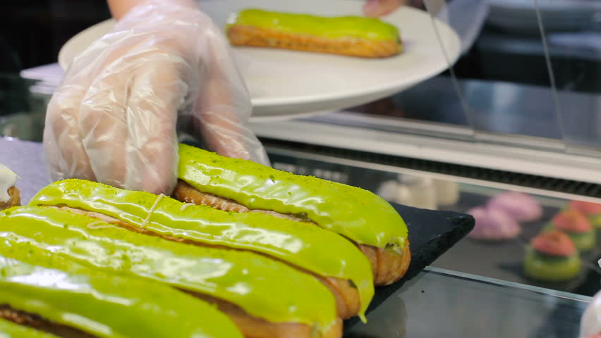 Header of eclair