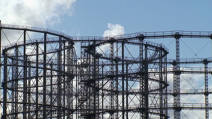 Time lapse of a huge natural gas storage tank