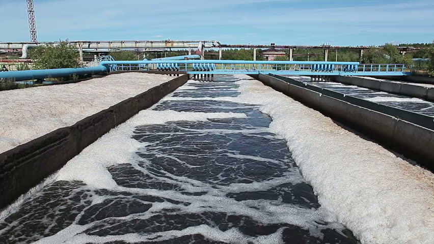 Sewage oxigen aeration on water treatment plant