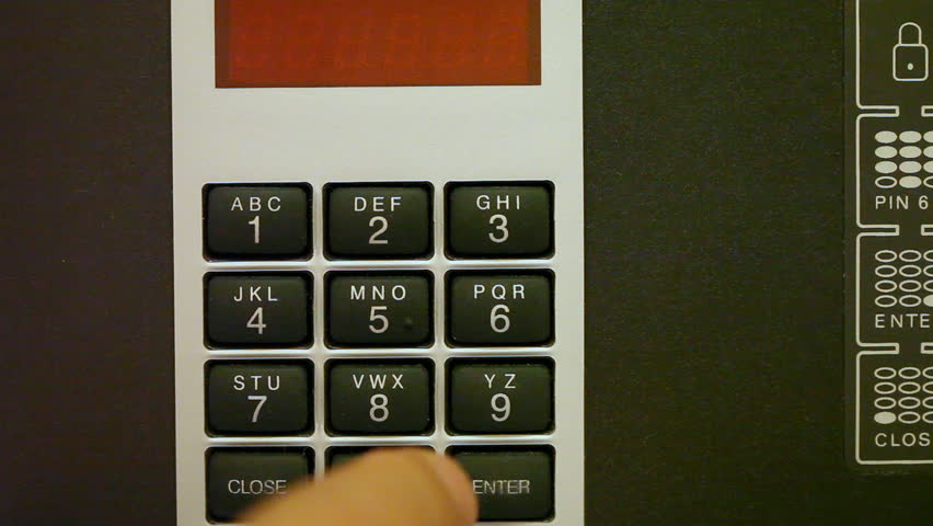 Opening a safe with numerical keypad