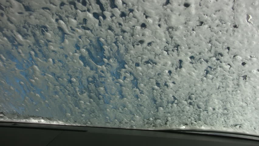 Driving through a carwash. Light timelapse. Good audio.