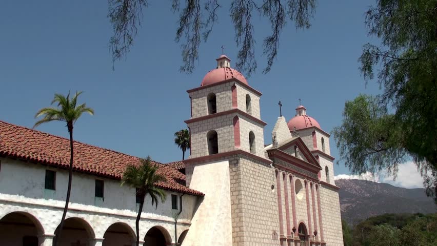 The capilla (chapel) at Mission Santa Barbara (California, USA).