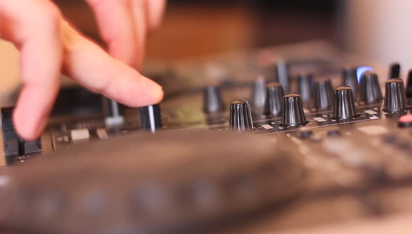 Dj mixer turntable