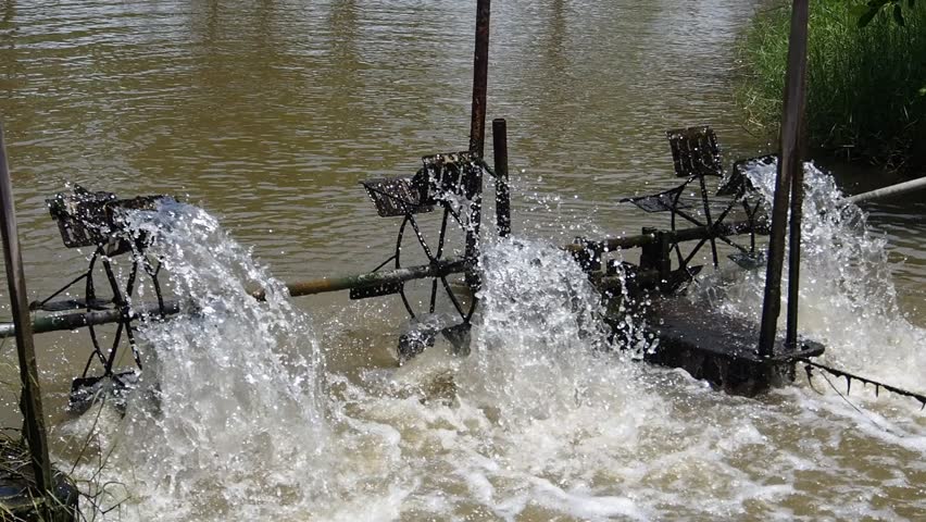 low speed surface aerators