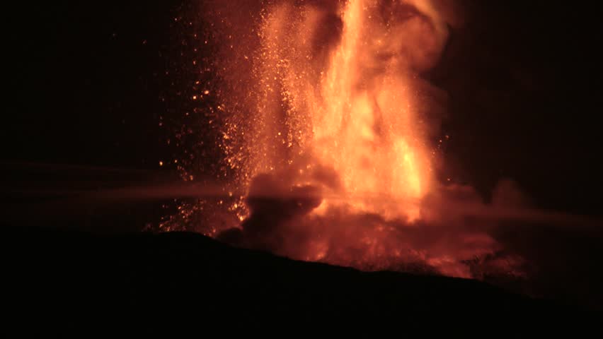 Etna - Lava in the sky