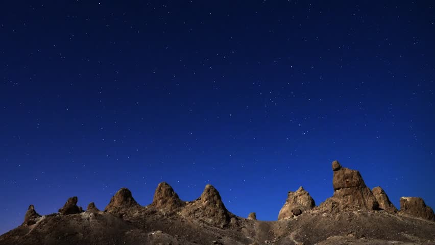 Astrophotography Time Lapse Star Trail over Pinnacles Zoom Out