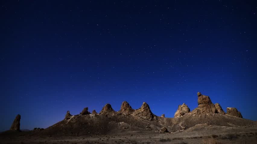 Astrophotography Time Lapse Star Trail over Pinnacles Zoom Up