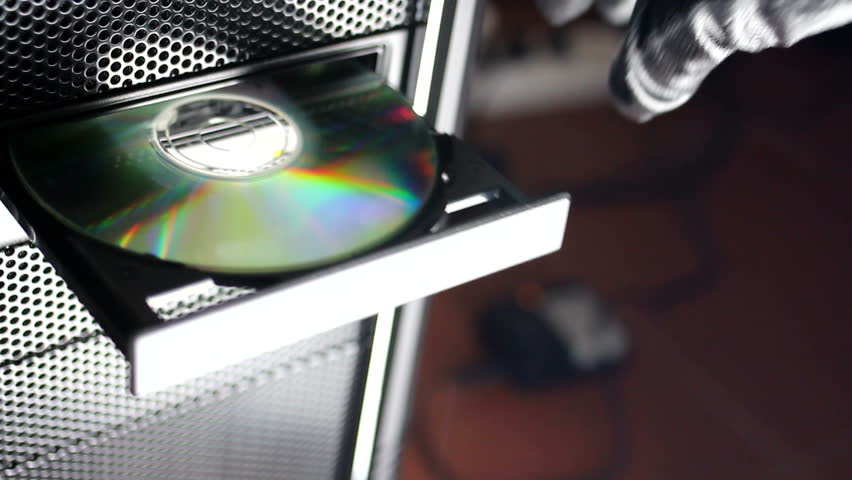 Theft stealing data from computer using cd