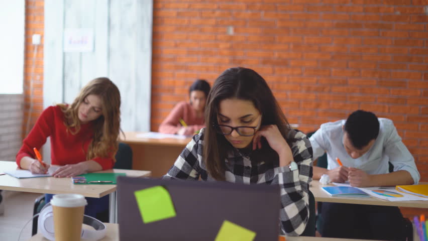 mature-younger-students-pursuing-tertiary-education-teen-show-pussy-gif