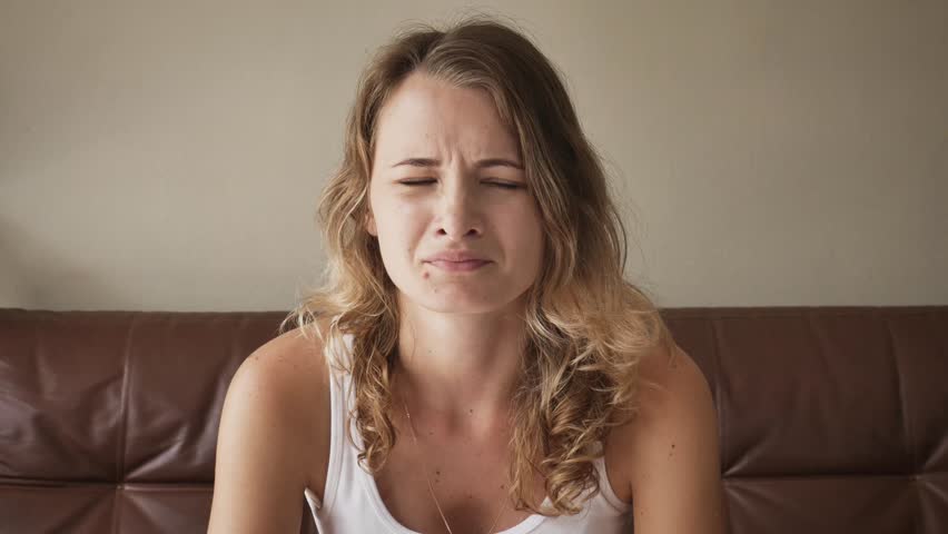 Girl Farts On Boyfriends Face