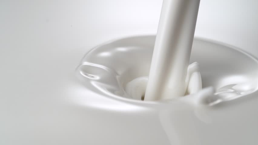 Milk Splash close-up image - Free stock photo - Public Domain photo - CC0 Images