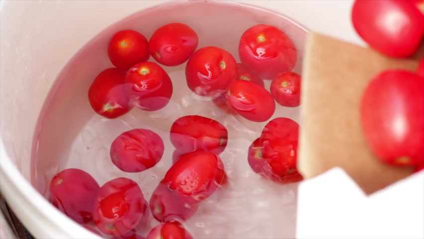 Header of bucker