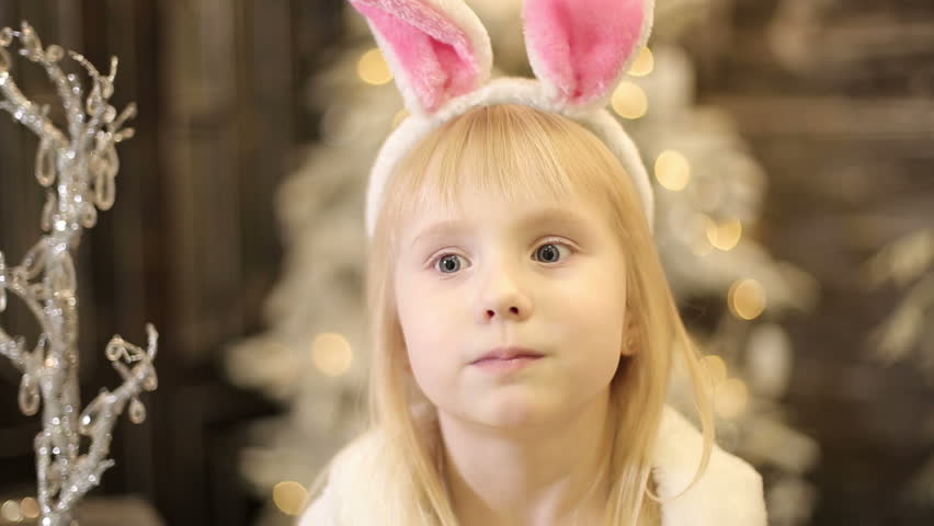 Small girl hd latin