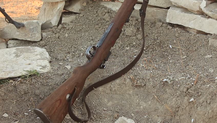Header of bandolier