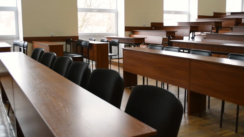 Hd00 21empty Lecture Hall At The University With Brown Desks