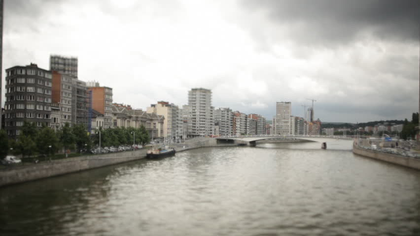 Header of liege
