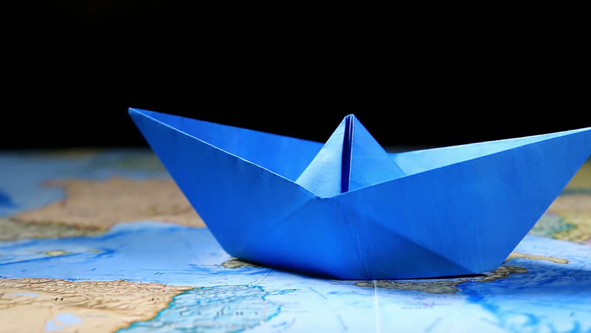 Descriptive essay about a boat picture