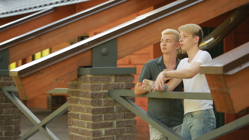 clip-gay-real-video