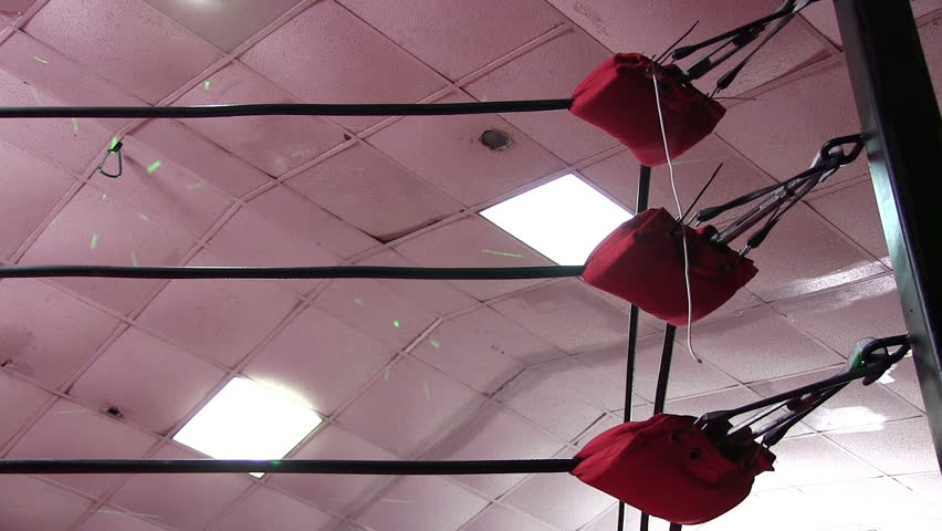 Header of turnbuckle