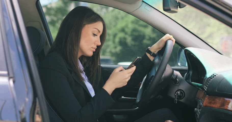 Know site asian lady driving something also Asian lady driving