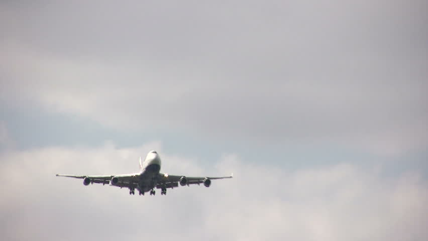 Airplane Flying Over Camera - Overhead - Plane Aircraft - Travel ...