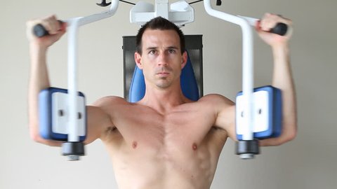 Male Bodybuilder Dressed In A Stockvideos Filmmaterial 100