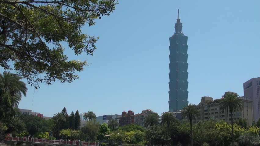 Height of Taipei 101 building in Taiwan image - Free stock photo ...