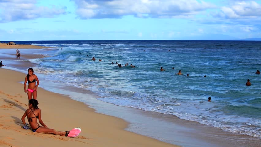 Sandy Beach Hawaii Usa Stock Footage Video 100 Royalty Free Sandy Beach Hawaii Usa Oct 24 Unidentified People At On October 2017 Oahu Is Known For Its Excellent