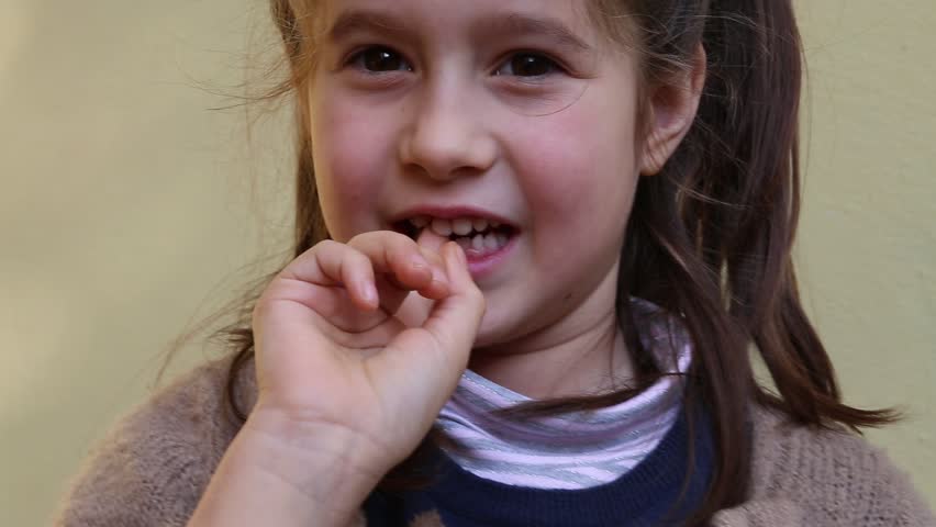 Header of incisor